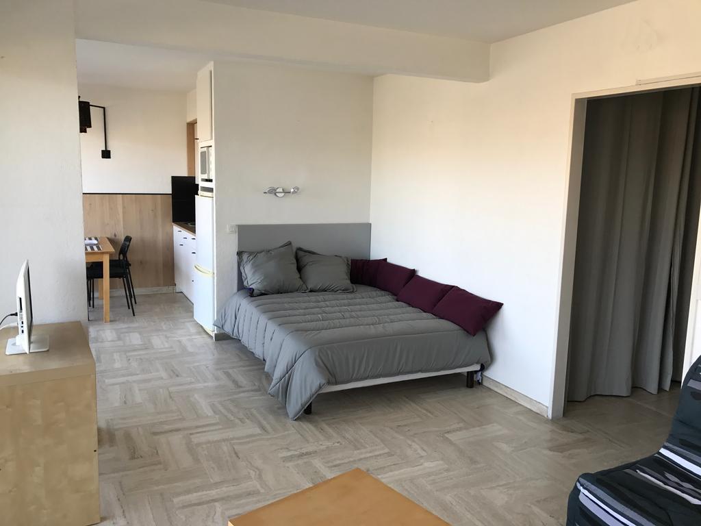 Le Surcouf Daire Mandelieu Dış mekan fotoğraf